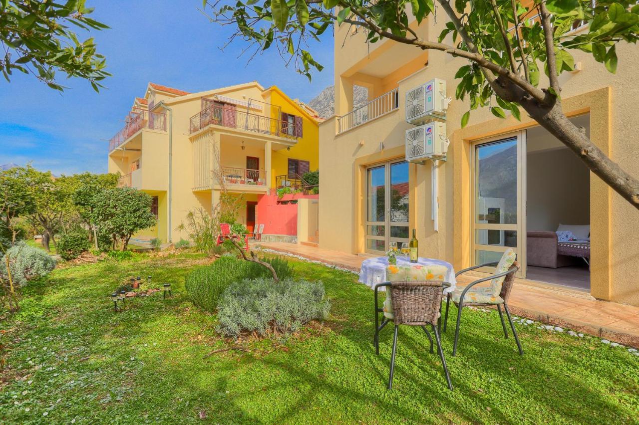 Apartment Castellino Kotor Exterior photo